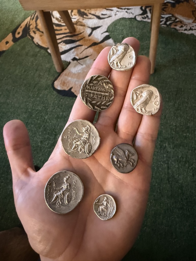 Coin reverse side details in hand